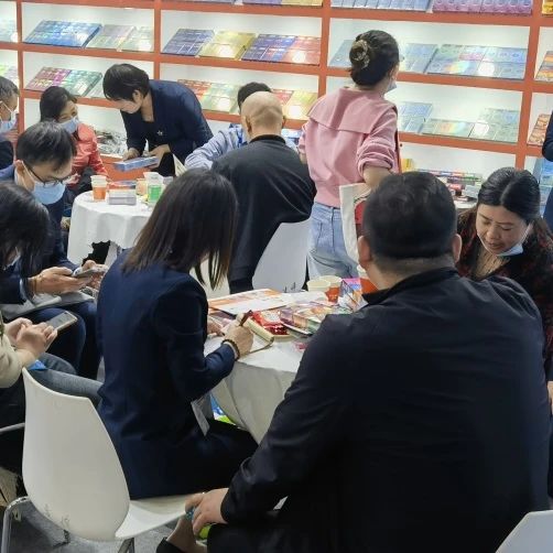 展會(huì)邀請(qǐng) 5月上海國(guó)藥會(huì),搶占醫(yī)藥市場(chǎng)新機(jī)遇10.jpg